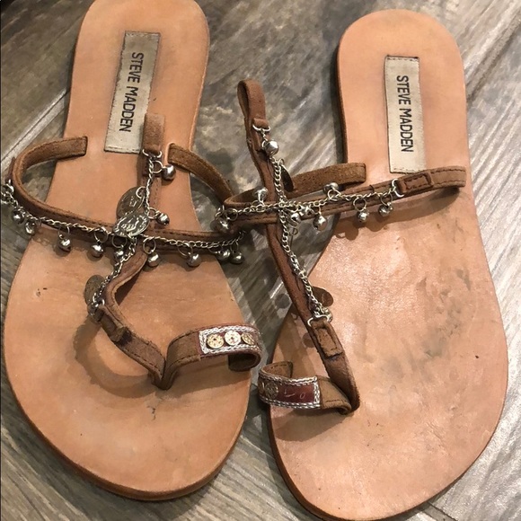 Bohemian sandals for the ultra fashionista! - Picture 1 of 6